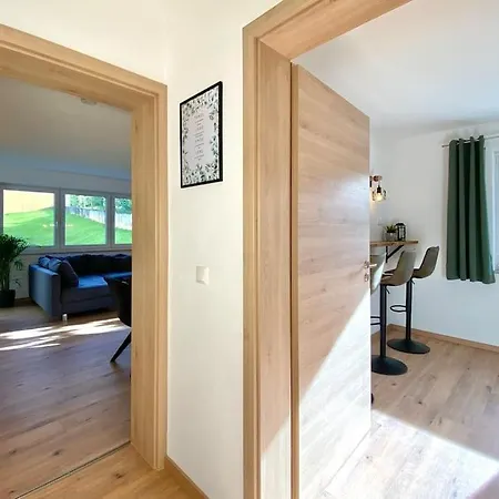 Moderne Eg-wohnung Im Günztal Apartamento *