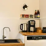 Moderne Eg-wohnung Im Guenztal *