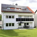 公寓 Moderne Eg-wohnung Im Guenztal