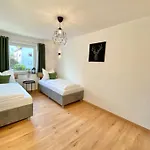 公寓 Moderne Eg-wohnung Im Guenztal *