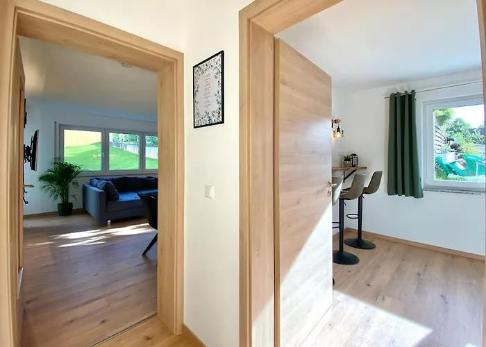 Moderne Eg-wohnung Im Guenztal Lägenhet *